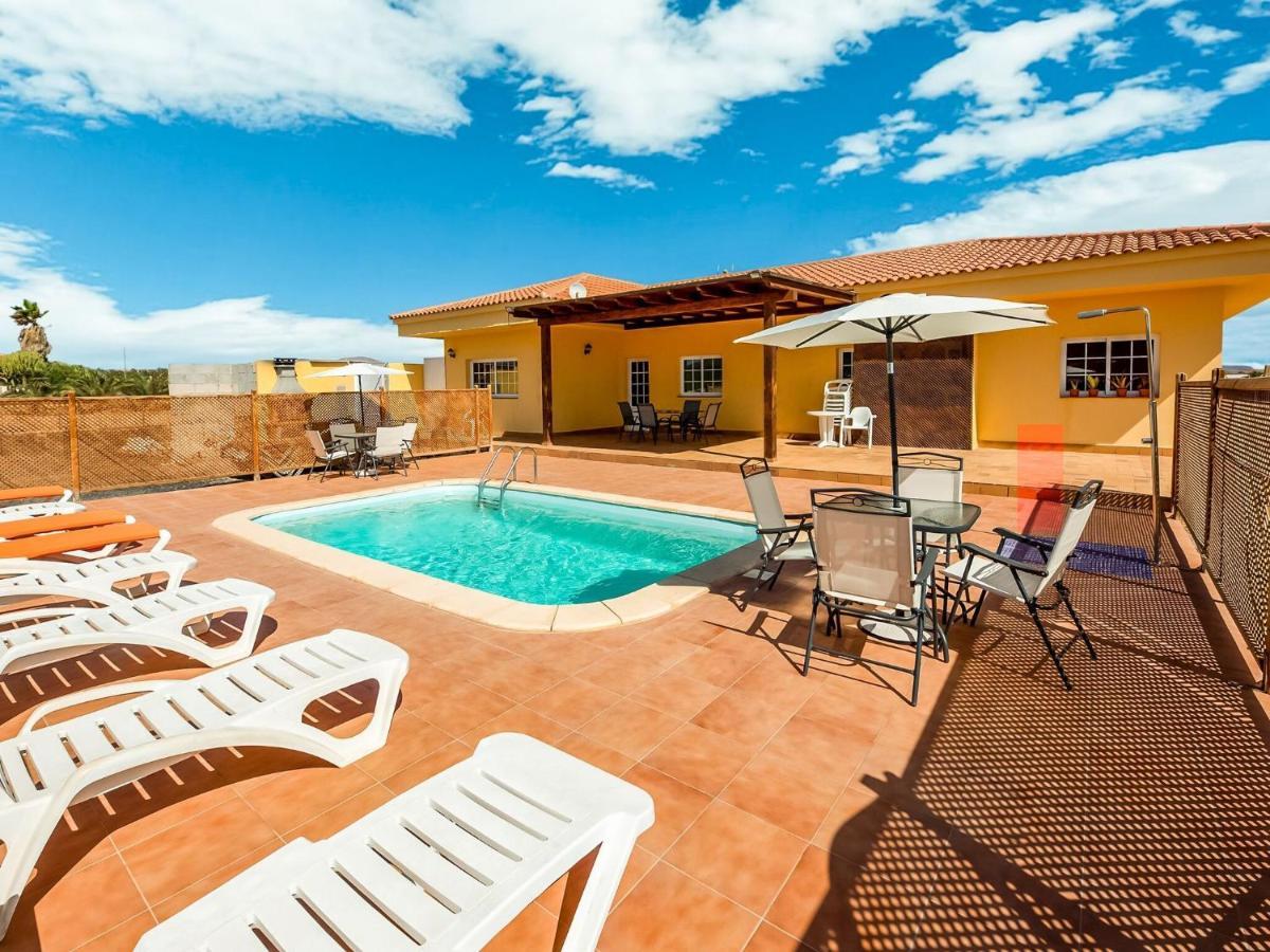Belvilla By Oyo Chalet En Tuineje Para 6 Personas Oda fotoğraf